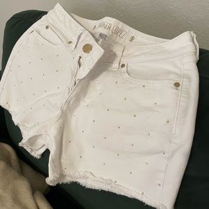Women’s white shorts